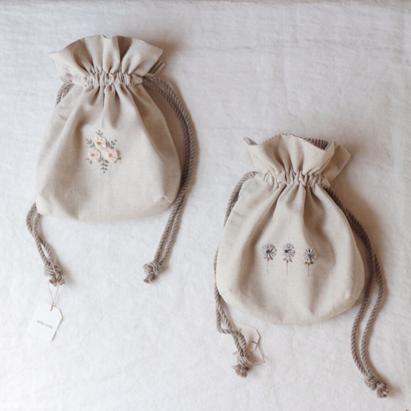 刺繍小物 シロイキ 刺繍小物 シロイキ