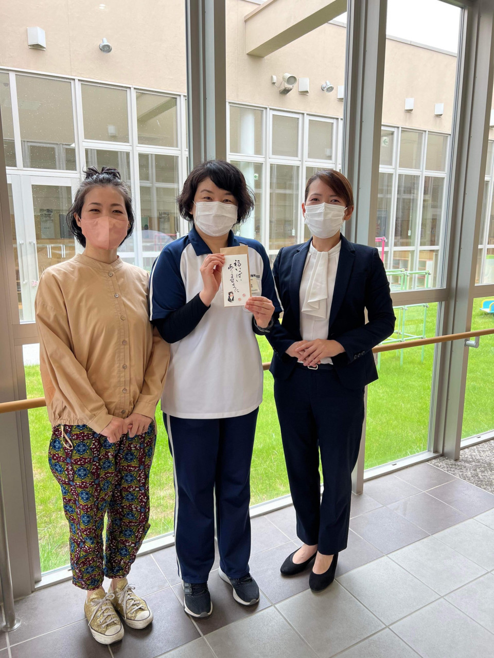 支援金を届けてきました | こけしマルシェ