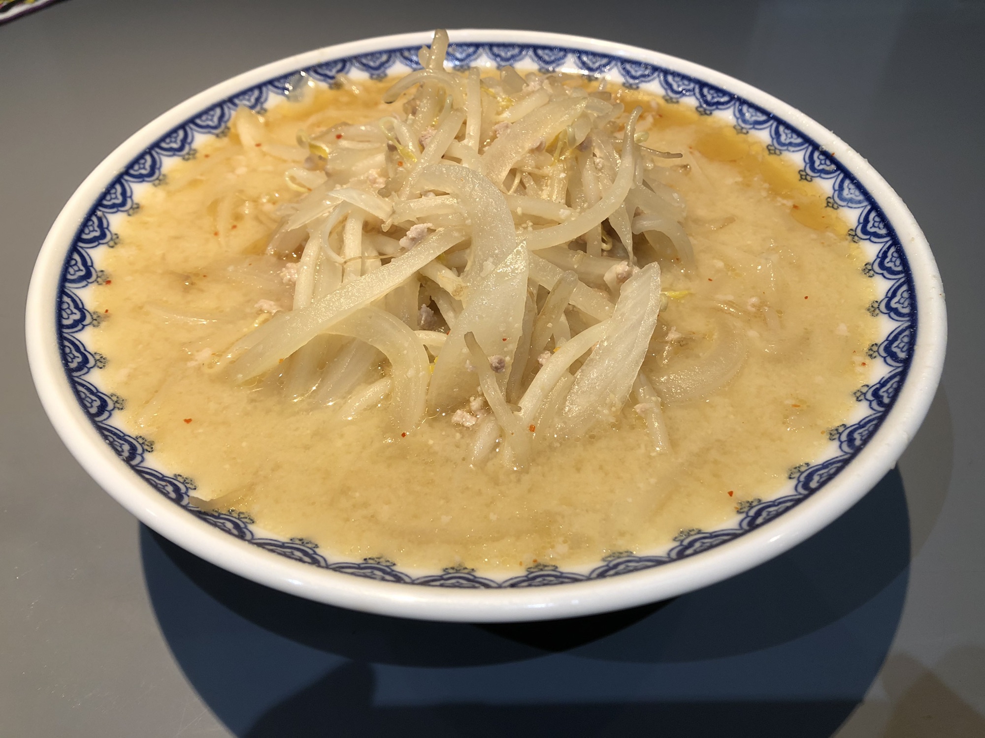 食堂ニューミサさんとの開発秘話 | 【上越とんこつとチャーハンのお店】オーモリラーメンのホームページです。弊社冷凍ラーメン自販機（ラーメン ステーション）の入荷情報、Yahoo！ショッピングの冷凍ラーメンの入荷情報をご案内。