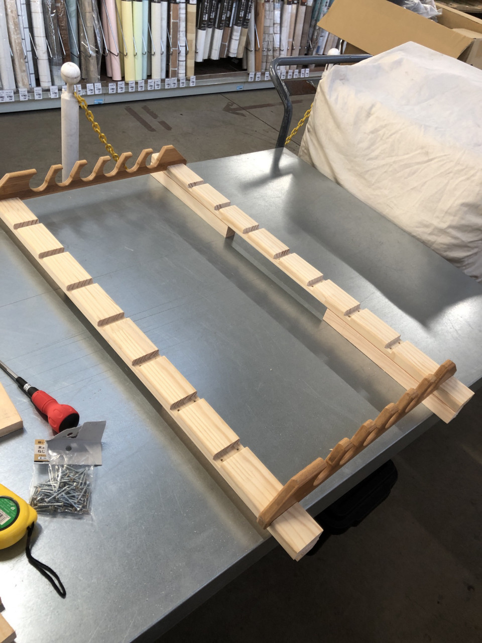 ルーフボックスの中身の竿受け自作diy Tokyo Bay Fishing Club ルーフボックスの中身の竿受け自作diy Tokyo Bay Fishing Club