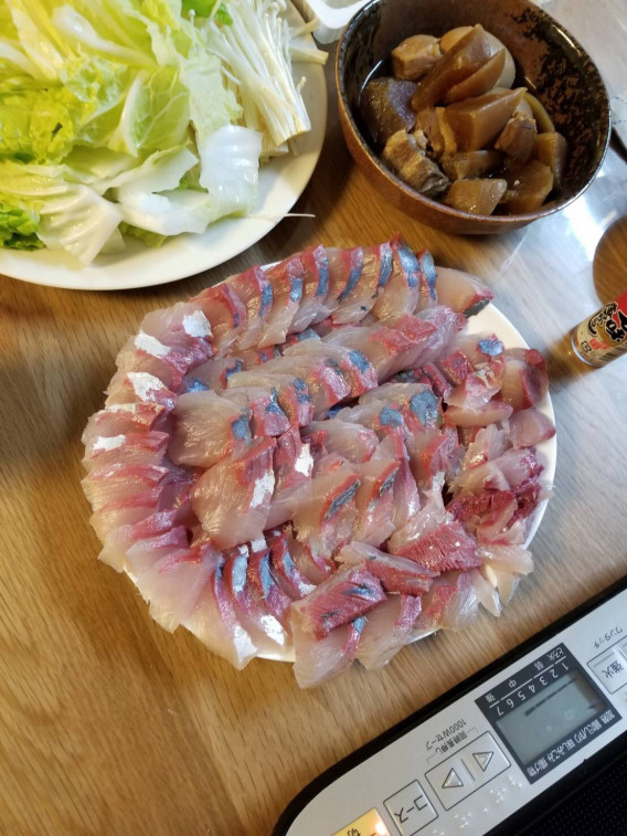 令和2年1月4日 和歌山県沖 ハマチとメジロ アメブロに料理あります Tokyo Bay Fishing Club