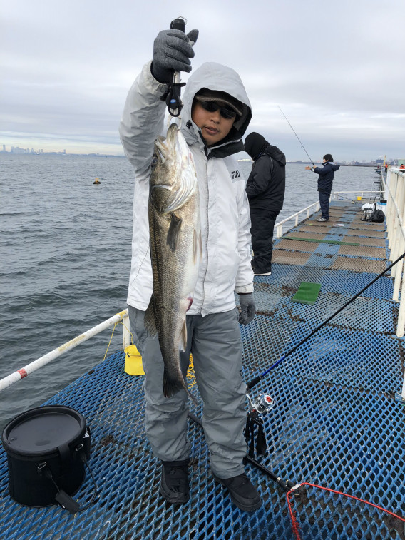 過去情報 平成18年12月7日 市原釣り公園 シーバス Tokyo Bay Fishing Club