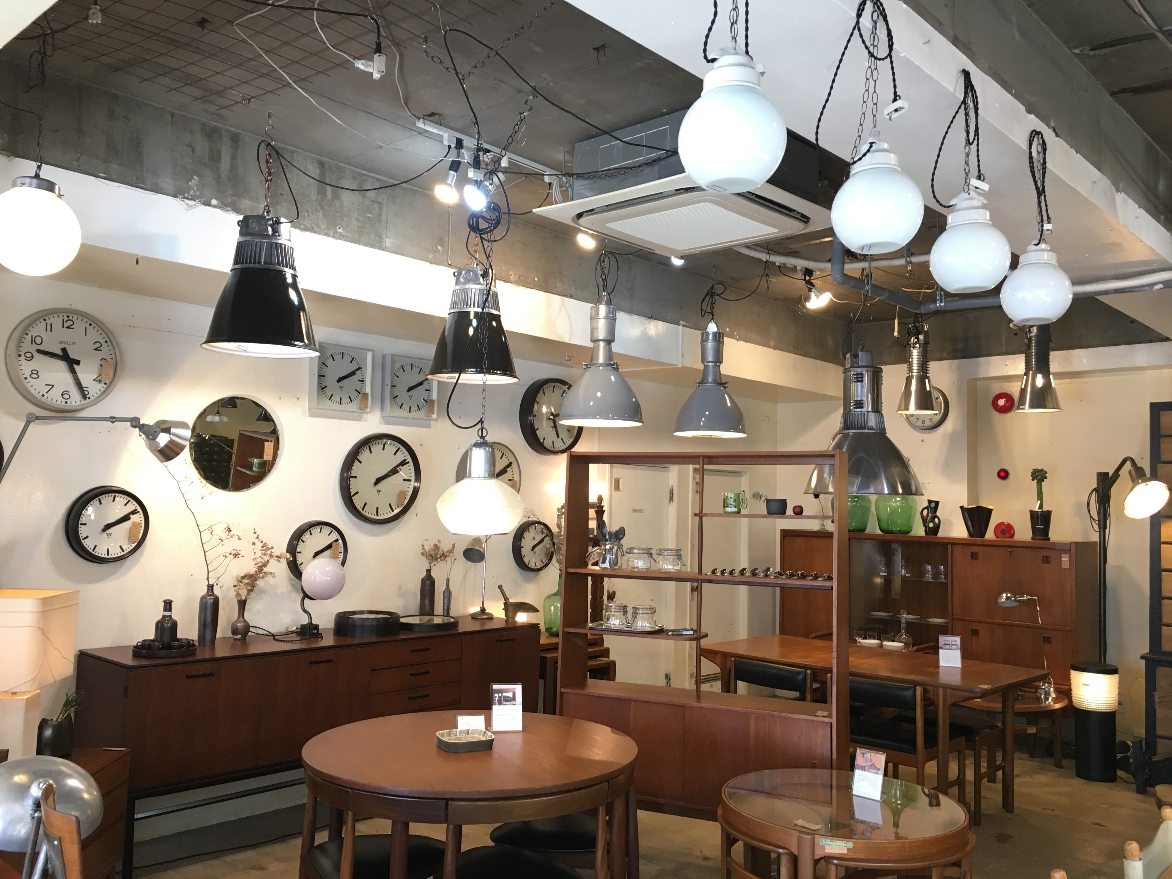 Antiques & Repair 「eel (イール)」 | Zakka Marche福岡＋｜ブルース