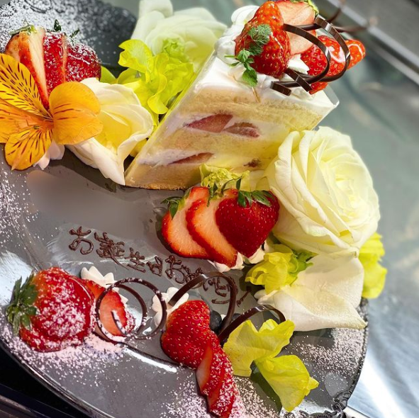 ケーキ メニュー 国分町 Flower Cake Megu 花屋とケーキのお店 ケーキ メニュー 国分町 Flower Cake Megu 花屋とケーキのお店
