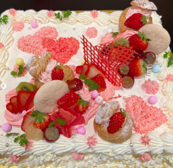 🍓✨サプライズオーダーキー✨🍓 | 国分町 Flower & Cake Megu 花屋と