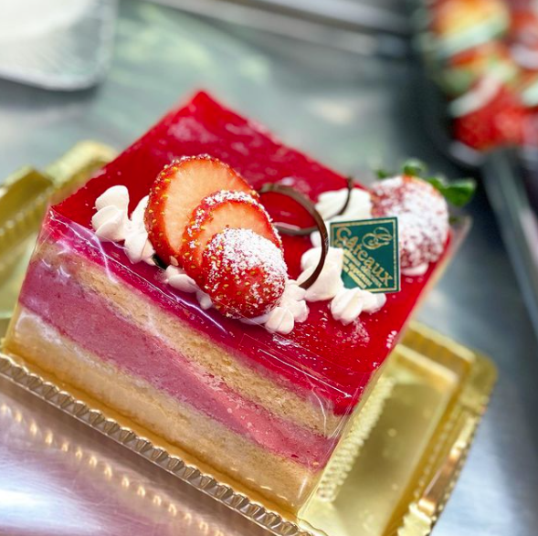 New アントルメbok 国分町 Flower Cake Megu 花屋とケーキのお店 New アントルメbok 国分町 Flower Cake Megu 花屋とケーキのお店