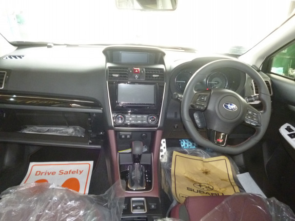 レヴォーグsti納車 キングダムサービス レヴォーグsti納車 キングダムサービス