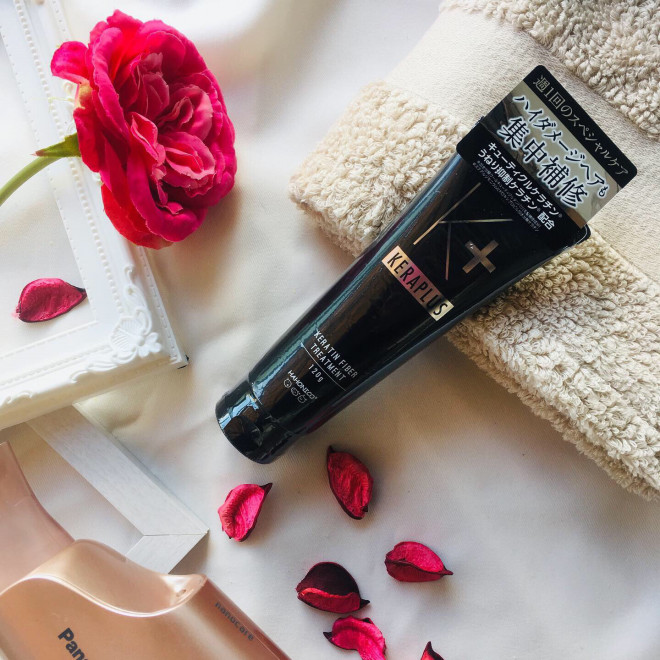 サロン帰りの艶髪が自宅ケアで手に入る ハホニコ ケラプラス ファイバー トリートメント りえの部屋