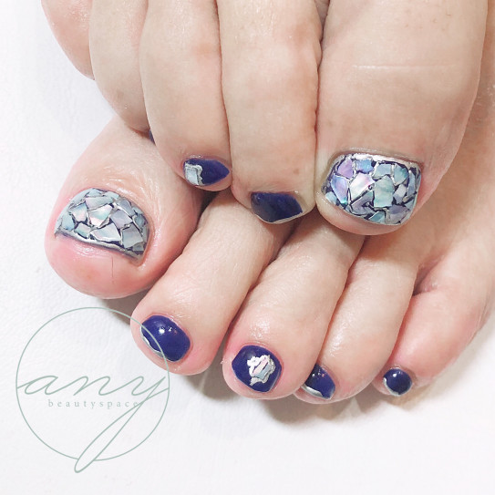 藍色フットネイル 𝑎𝑛𝑦 𝑏𝑒𝑎𝑢𝑡𝑦𝑠𝑝𝑎𝑐𝑒