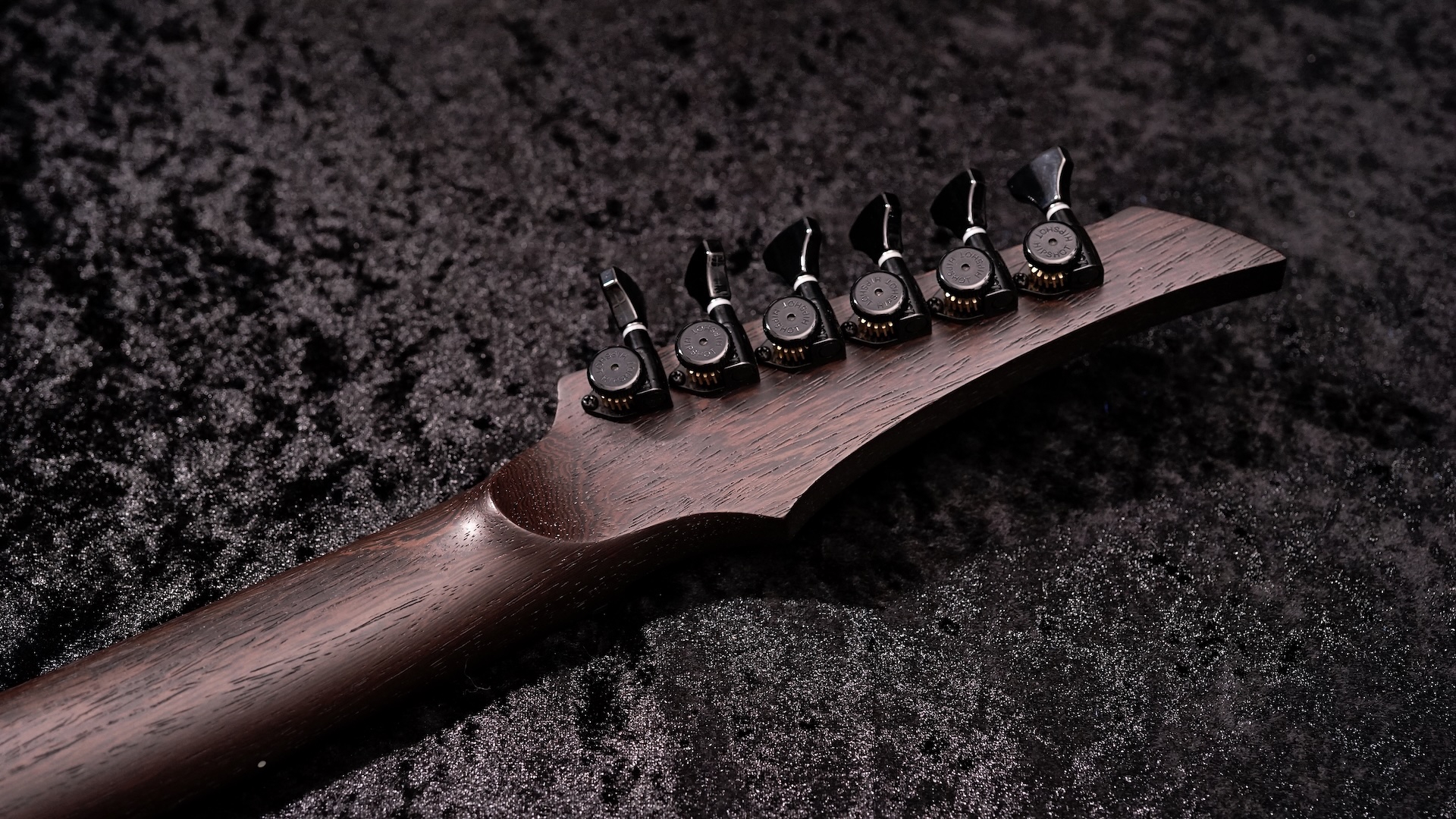 Guitars / Basses gallery | GTI