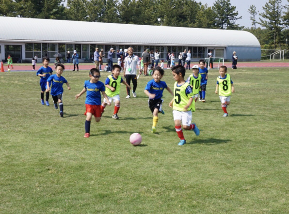 アクア 5 12 キッズサッカーフェスティバル 金石町サッカースポーツ少年団