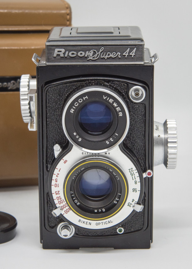 RICOH Super 44 | いまをあつめる、ひかりたち。