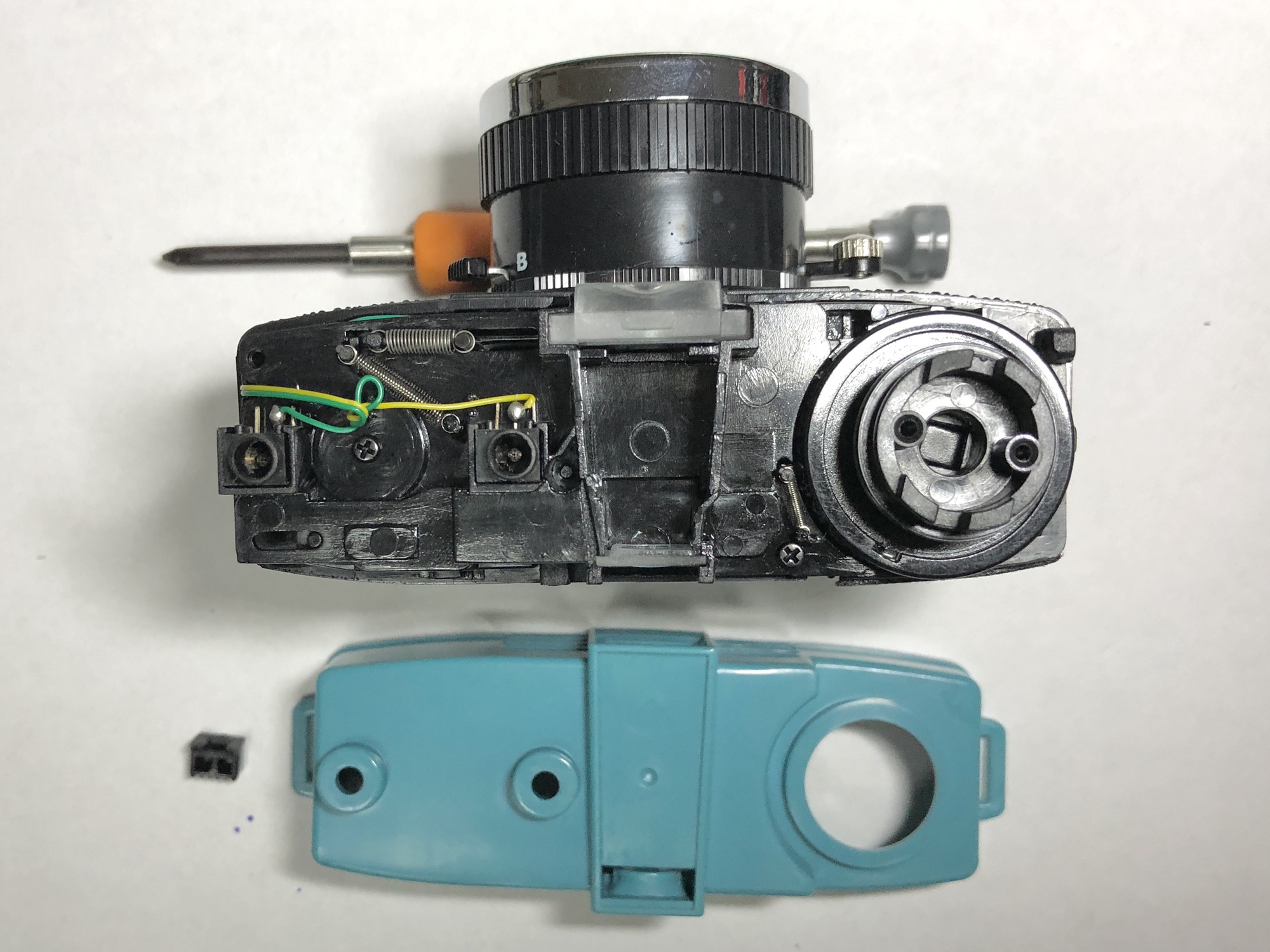 ダイアナ ミニ フラッシュ 35mmフィルム ハーフ スクエア 未使用 ダイアナ ミニ フラッシュ 35mmフィルム ハーフ スクエア 未使用