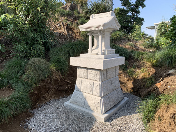 お稲荷様、氏神様施工 | (有)岡田石材 ‐石金‐