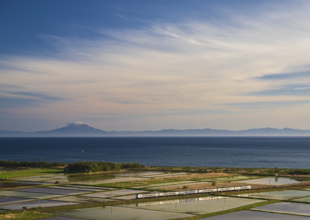 5月の山と海と空 室蘭本線 四季の旅写真gallery Annex