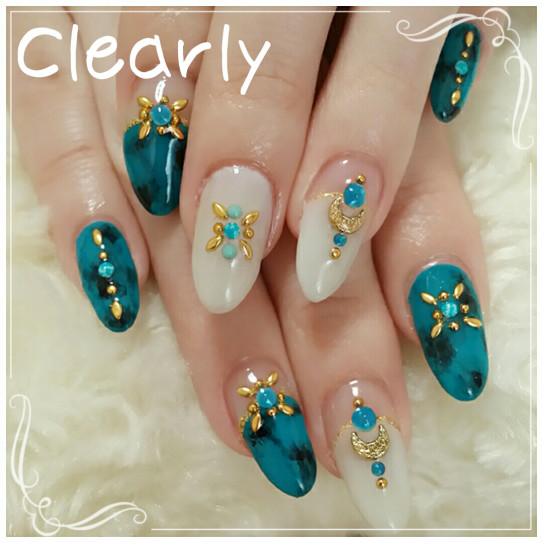 人気の ターコイズブルー ネイル 札幌市出張ネイル プチプライベートサロン Clearly クリアリィ
