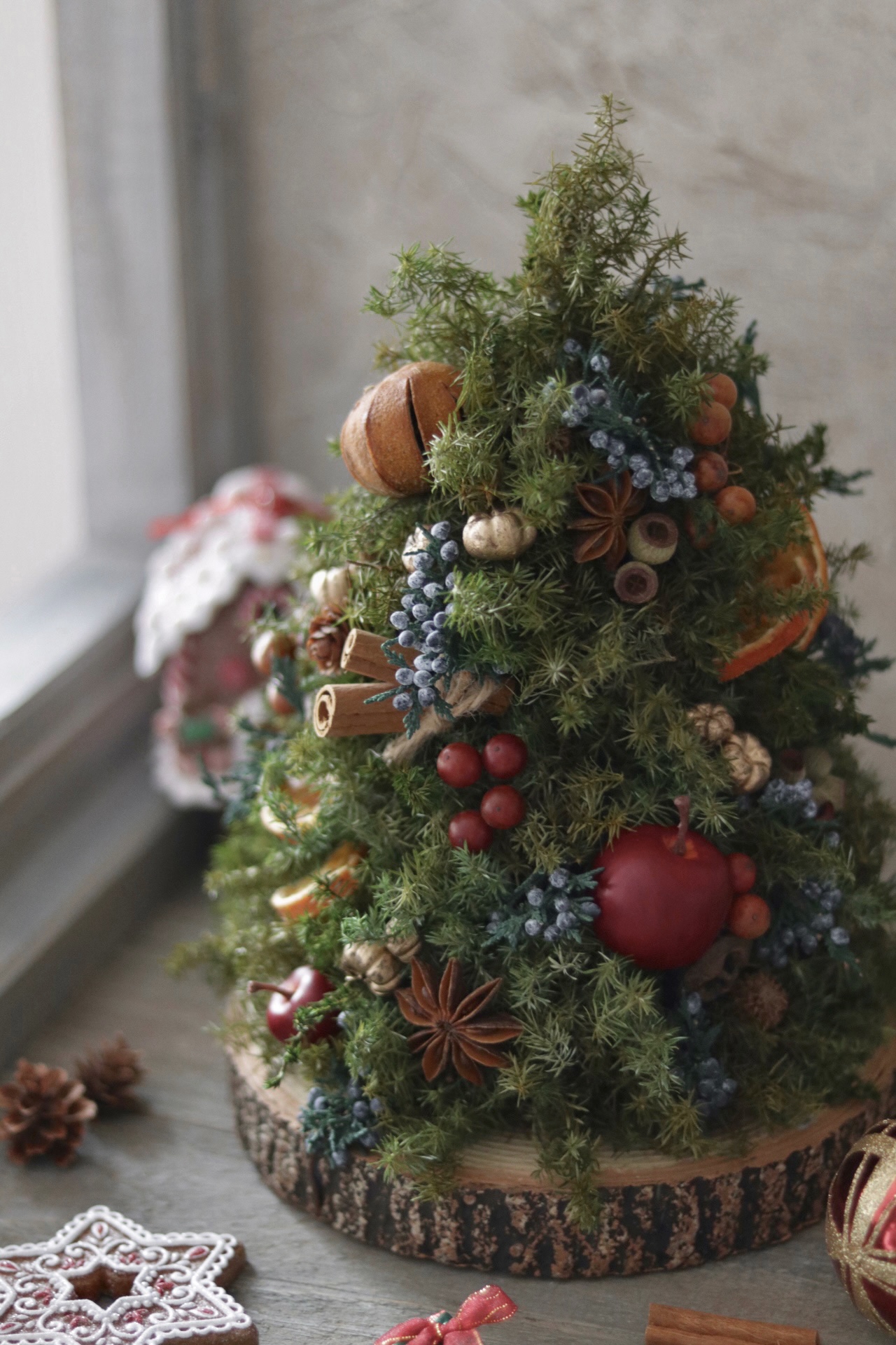 季節の花あそび「Frohe Weihnachten −クリスマスツリー−」 | 千葉