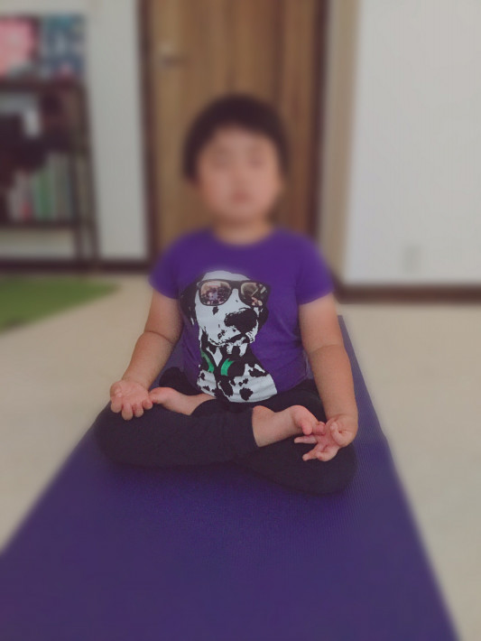 子供とヨガ 呼吸と瞑想 Satoko Aoki Move