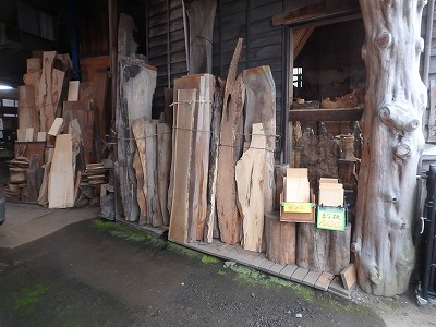 宮崎材木店 東京 吉祥寺の勝又木材 一枚板カウンター