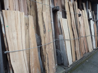 宮崎材木店 東京 吉祥寺の勝又木材 一枚板カウンター