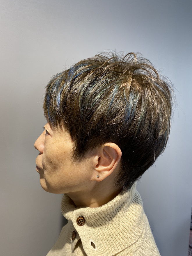 19 11 17 日 青メッシュとぅなぎ Hair Design サトウキカク 19 11 17 日 青メッシュとぅなぎ Hair Design サトウキカク