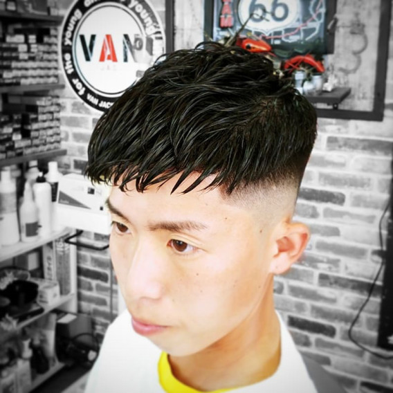 直毛の人にとって アイロンパーマ は魔法の杖 ｈａｉｒ ｓａｌｏｎ ａｃｔｉｖｅ