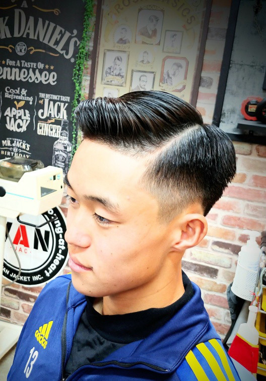 高校生だからこそ人気のbarber Style ハードパート で差をつけろ ｈａｉｒ ｓａｌｏｎ ａｃｔｉｖｅ