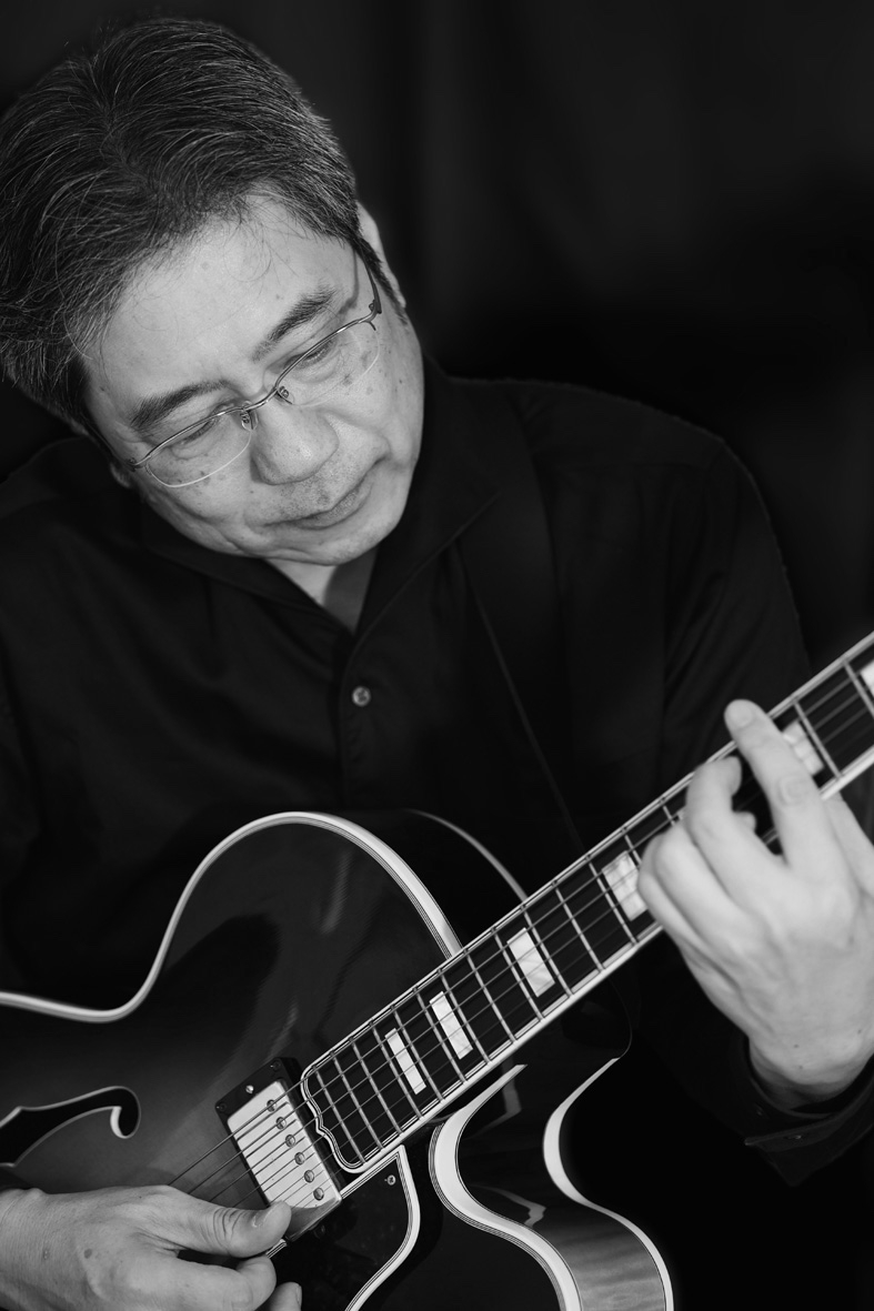 BIOGRAPHY 相良 博 Website