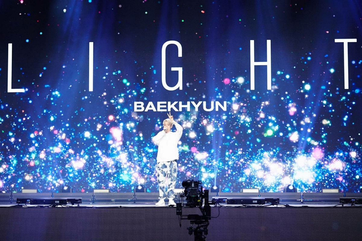 EXO・ベクヒョン、初のBeyond LIVEソロコンサートで全世界120カ国 11万