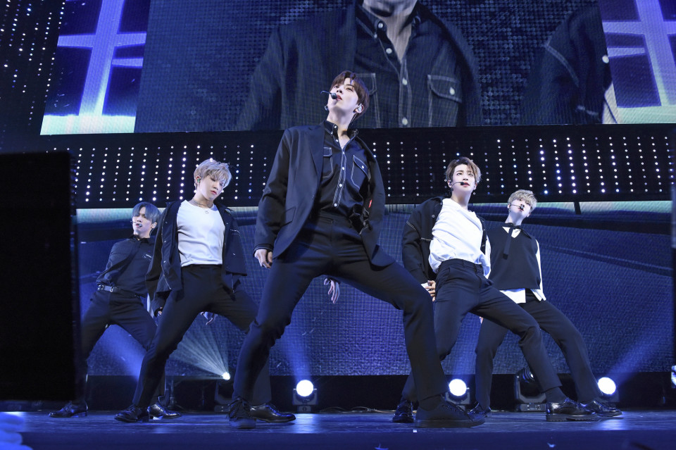 レポート Astro 2019 Astro Japan Fanparty 横浜公演開催 Arohaが僕たちの光です Kpopstarz日本語版 Smashing