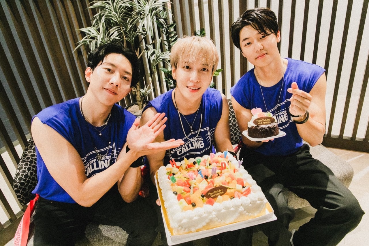 ジョンヨンファ 0622 BIRTHDAY PARTY CNBLUE ジョン・ヨンファ、6月22日・誕生日祝いに感謝! 「大きな