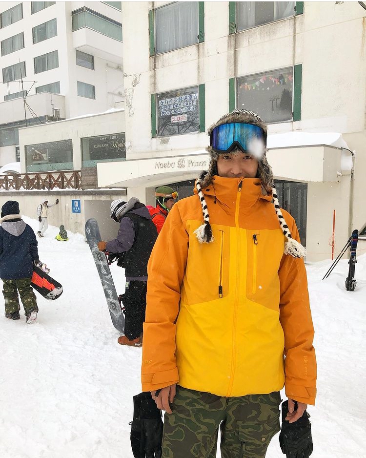 ヨンファ クリスマスファンミ トレーナー YH TOWN ヨンファサンタ 2025