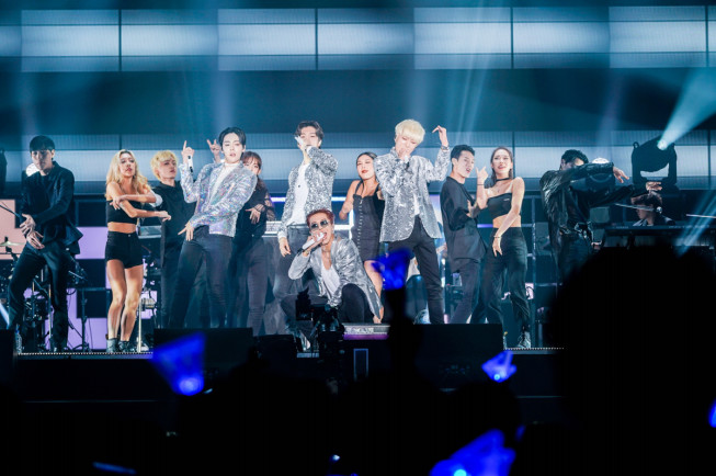 Winner 自身初のアリーナツアー Winner Japan Tour 19 マリンメッセ福岡にて感動のツアーファイナル公演閉幕 Kpopstarz日本語版 Smashing