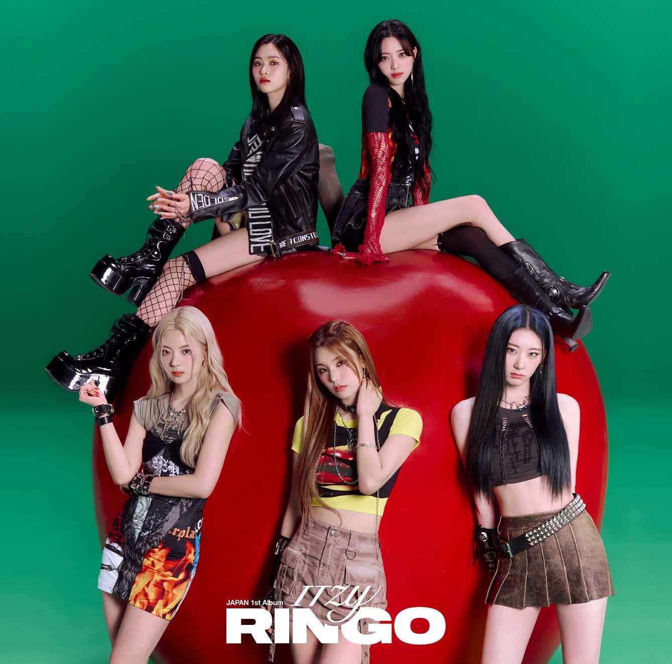 ITZY、JAPAN 1st Album『RINGO』リリース記念イベントの開催決定