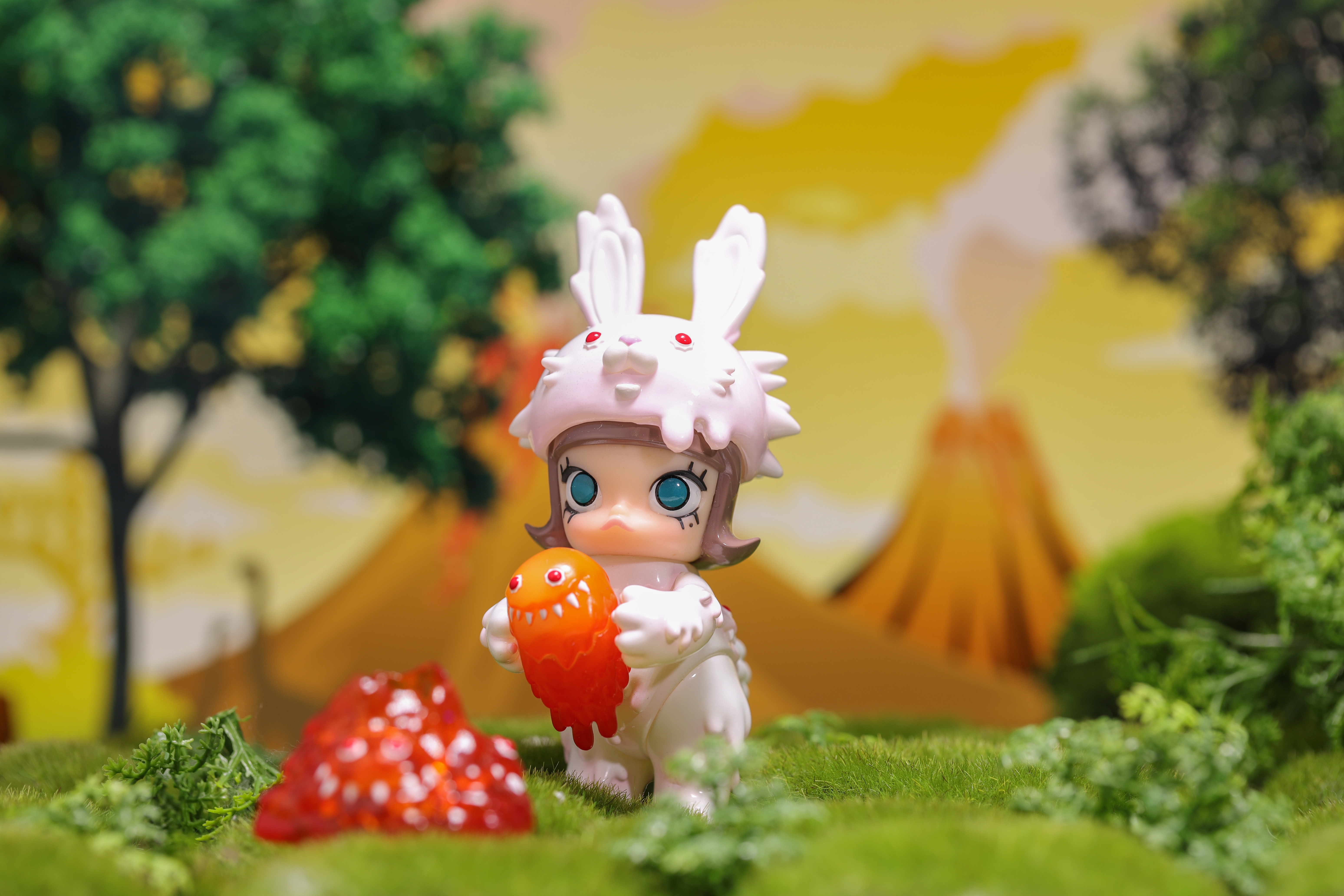 POP MART x MOLLY x INSTINCTOY Erosion Molly Costume Inc Molly Mini Figure  Toy | eBay