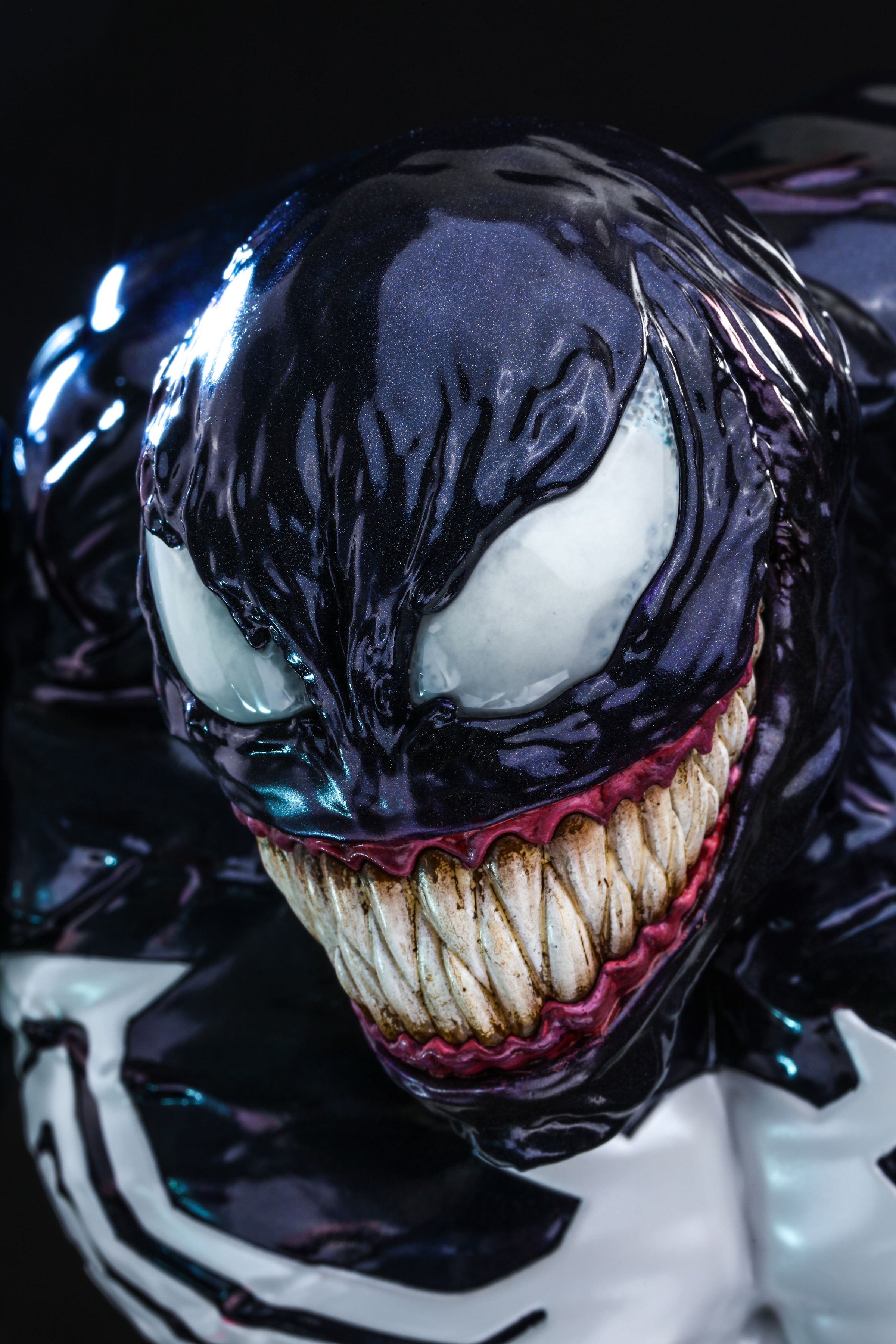 INSTINCTOY × HOTTOYS 【VENOM】 マーベル80周年記念 - nayaabhaandi.com