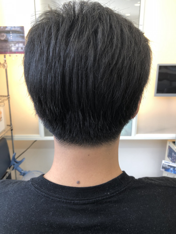コロナ禍でも就職活動 大学生 カットスペース K Barber Shop 横浜市港南区の理容室 上永谷と下永谷の中間地にある理髪店です フェードカットやスキンフェードなどのメンズカットに定評あり 駐車場２台分完備