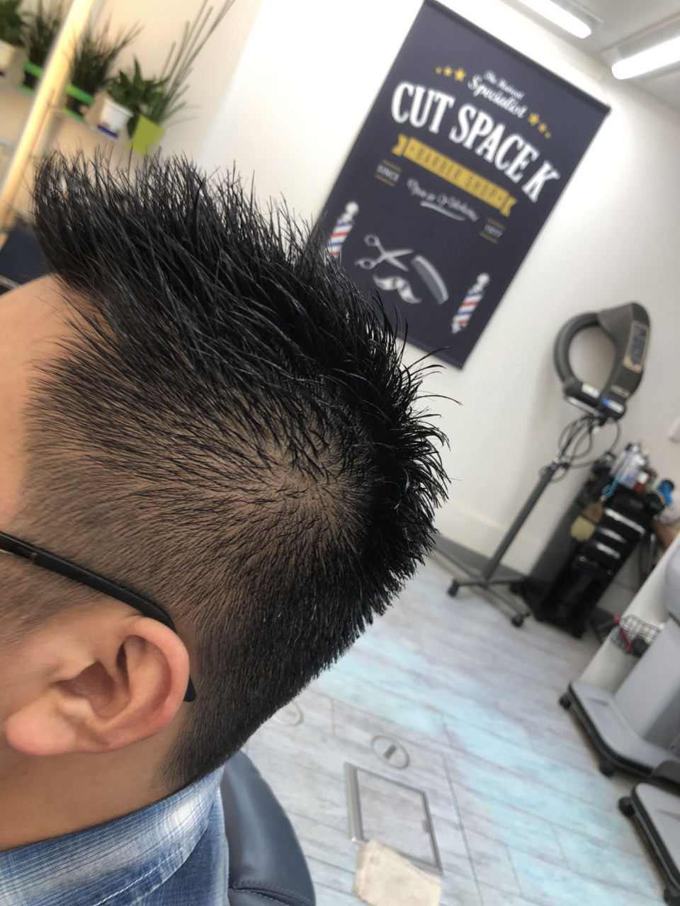 周り6ミリからのソフトモヒカン カットスペース K Barber Shop 横浜市港南区の理容室 上永谷と下永谷の中間地にある理髪店です フェードカットやスキンフェードなどのメンズカットに定評あり 駐車場２台分完備