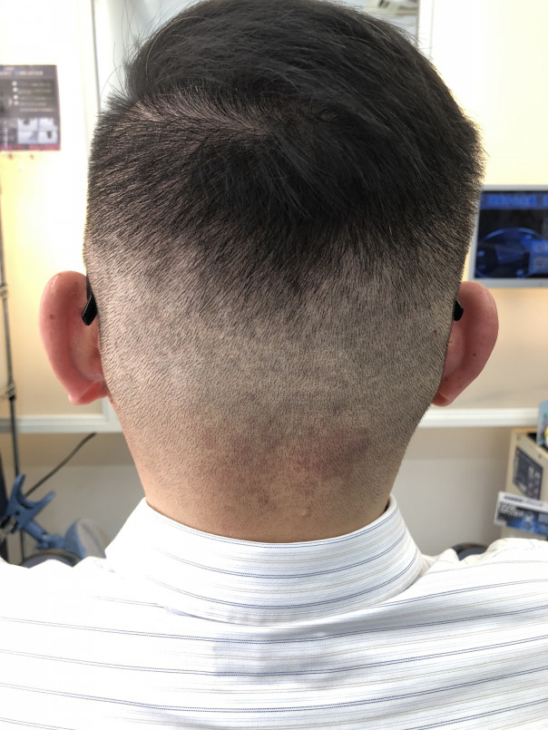 ミドルエイジのフェードカット パートスタイル カットスペース K Barber Shop 横浜市港南区の理容室 上永谷と下永谷の中間地にある理髪店です フェードカットやスキンフェードなどのメンズカットに定評あり 駐車場2台分完備 ミドルエイジのフェードカット パートスタイル カットスペース K Barber Shop 横浜市港南区の理容室 上永谷と下永谷の中間地にある理髪店です フェードカットやスキンフェードなどのメンズカットに定評あり 駐車場2台分完備