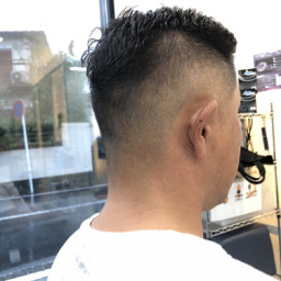 メンズパーマ 濡れパン ウェーブパーマ ページ6 カットスペース ｋ ｰ Barber Shop 横浜市港南区の理容室 上永谷と下永谷の中間地にある理髪店です フェードカットやスキンフェードなどのメンズカットに定評あり 駐車場２台分完備