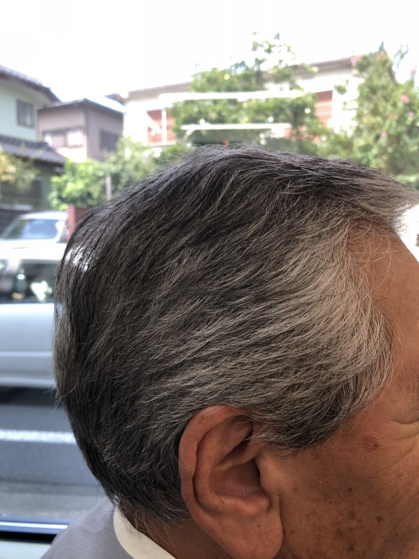 白髪 ぼかし カットスペース K Barber Shop 横浜市港南区の理容室 上永谷と下永谷の中間地にある理髪店です フェードカットやスキンフェードなどのメンズカットに定評あり 駐車場２台分完備