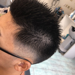 ウルフバランス カットスペース ｋ ｰ Barber Shop 横浜市港南区の理容室 上永谷と下永谷の中間地にある理髪店です フェードカット やスキンフェードなどのメンズカットに定評あり 駐車場２台分完備