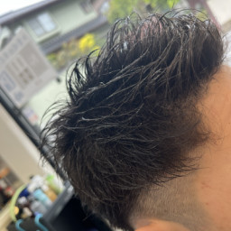 ツーブロック メンズツーブロック カットスペース ｋ ｰ Barber Shop 横浜市港南区の理容室 上永谷と下永谷の中間地にある理髪店です フェードカットやスキンフェードなどのメンズカットに定評あり 駐車場２台分完備