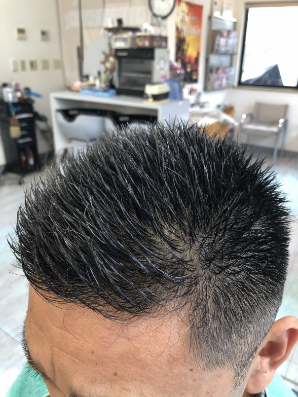 おしゃれボウズ ジェルとの親和性 カットスペース K Barber Shop 横浜市港南区の理容室 上永谷と下永谷の中間地にある理髪店です フェードカットやスキンフェードなどのメンズカットに定評あり 駐車場２台分完備