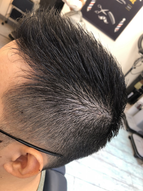 柔ら刈り上げ 厚めのフェードカット ソフトモヒカン カットスペース K Barber Shop 横浜市港南区の理容室 上永谷と下永谷の中間地にある理髪店です フェードカットやスキンフェードなどのメンズカットに定評あり 駐車場２台分完備