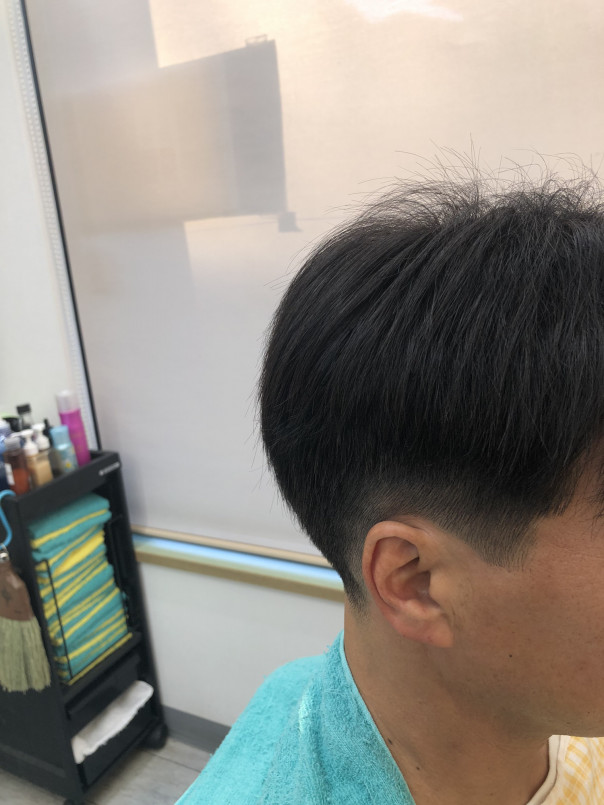 メンズ ミディアムカット 総バサミ 理容師試験 カットスペース K Barber Shop 横浜市港南区の理容室 上永谷と下永谷の中間地にある理髪店です フェードカットやスキンフェードなどのメンズカットに定評あり 駐車場2台分完備 メンズ ミディアムカット 総バサミ 理容師試験 カットスペース K Barber Shop 横浜市港南区の理容室 上永谷と下永谷の中間地にある理髪店です フェードカットやスキンフェードなどのメンズカットに定評あり 駐車場2台分完備