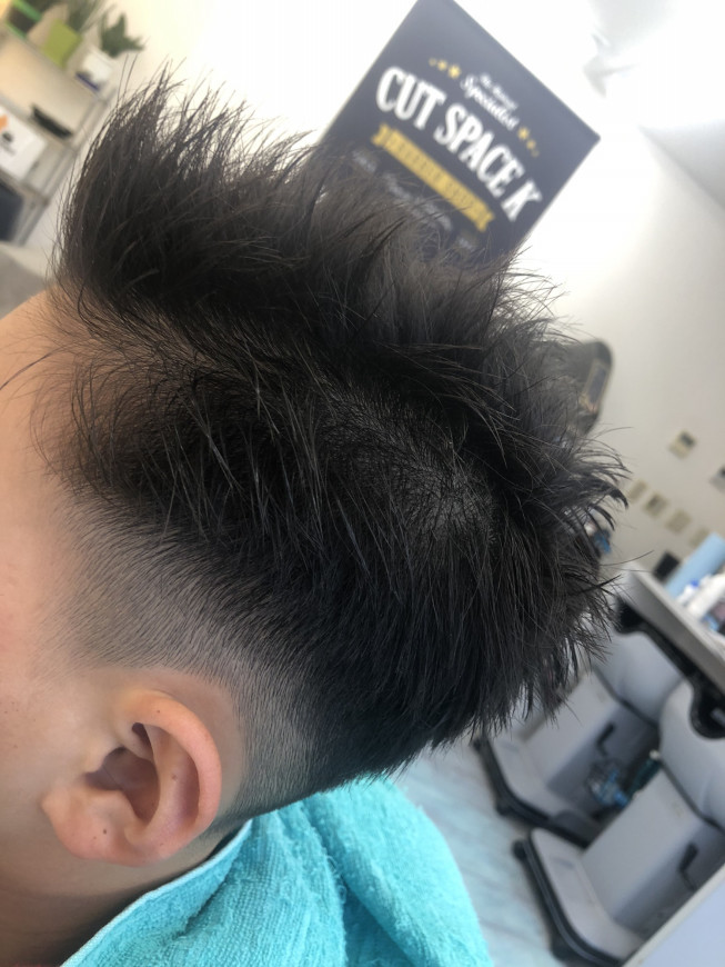 パパと一緒 キッズカット やり過ぎないスリーブロック カットスペース K Barber Shop 横浜市港南区の理容室 上永谷と下永谷の中間地にある理髪店です フェードカットやスキンフェードなどのメンズカットに定評あり 駐車場２台分完備