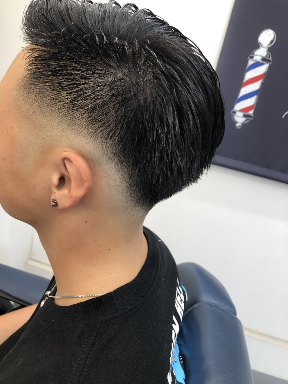 ロースキンフェード お客様のビジネスシーンにあわせて カットスペース K Barber Shop 横浜市港南区の理容室 上永谷と下永谷の中間地にある理髪店です フェードカットやスキンフェードなどのメンズカットに定評あり 駐車場２台分完備