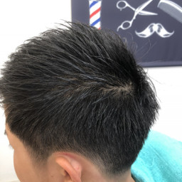 キッズカット 小学生 男の子の髪型 カットスペース ｋ ｰ Barber Shop 横浜市港南区の理容室 上永谷と下永谷の中間地にある理髪店です フェードカットやスキンフェードなどのメンズカットに定評あり 駐車場２台分完備