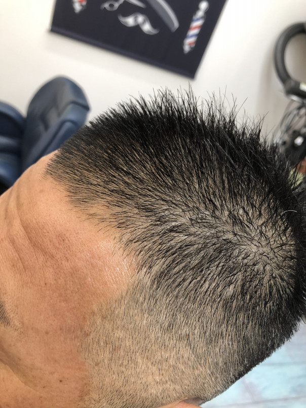 前髪も刈り上げるおしゃれボウズ カットスペース K Barber Shop 横浜市港南区の理容室 上永谷と下永谷の中間地にある理髪店です フェードカットやスキンフェードなどのメンズカットに定評あり 駐車場２台分完備